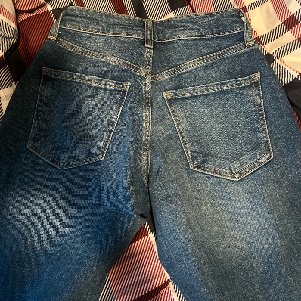 Brand new with out tags I tried them on and they didn’t fit